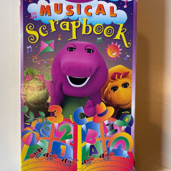 Full Set of Barney VHS tapes (16 titles)overall good condition all tapes tested - Picture 8 of 16